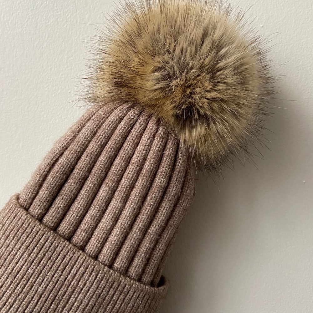Norla knitted hat.